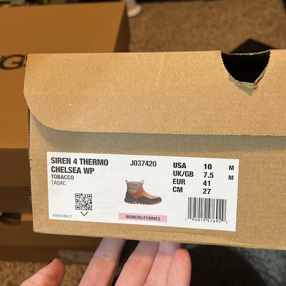 Merrell Women's Siren 4 Thermo Chelsea Waterproof boot - Size 10 100G Primaloft® - Picture 5 of 7